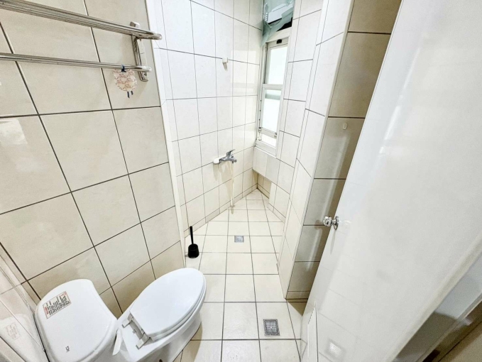 🔥南屯小資首選🔥可租補🔥共洗獨曬🔥近文心森林公園 - Image 3