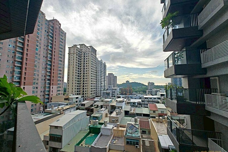兆基社會住宅🏡浤圃巨星稀有2+1房|空間超好用|錯過不再(第13張)