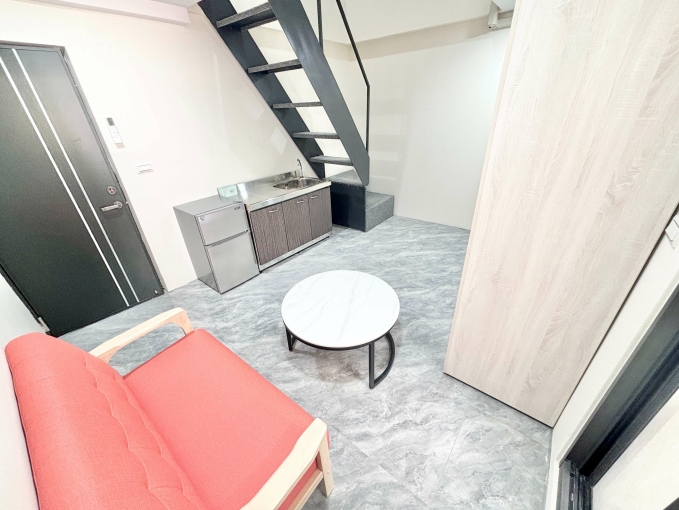 🧡加賴約🧡電梯美屋🧡精美樓中樓🧡租屋補助🧡陽台獨洗🧡流理台🧡秒殺物件🧡 - Image 3