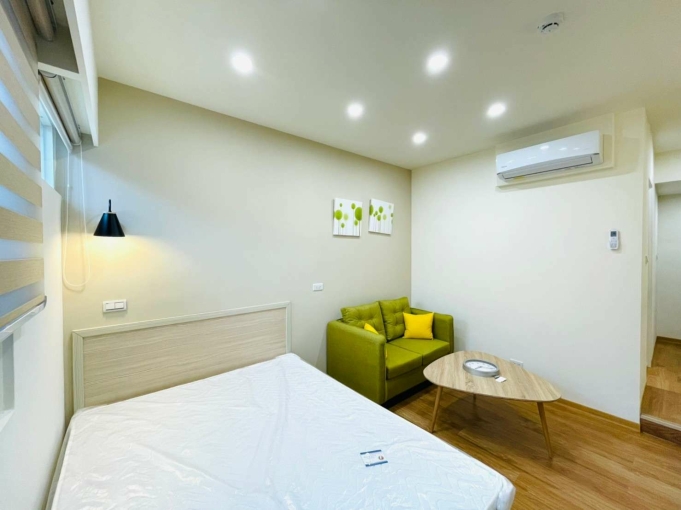 新莊區.捷運丹鳳站.獨立陽台.明亮設計感套房505(第2張)