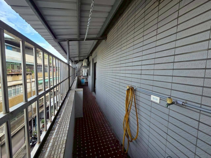 ✨全新漂亮整理公寓~大空間、好運用~力行市場旁✨(第1張)