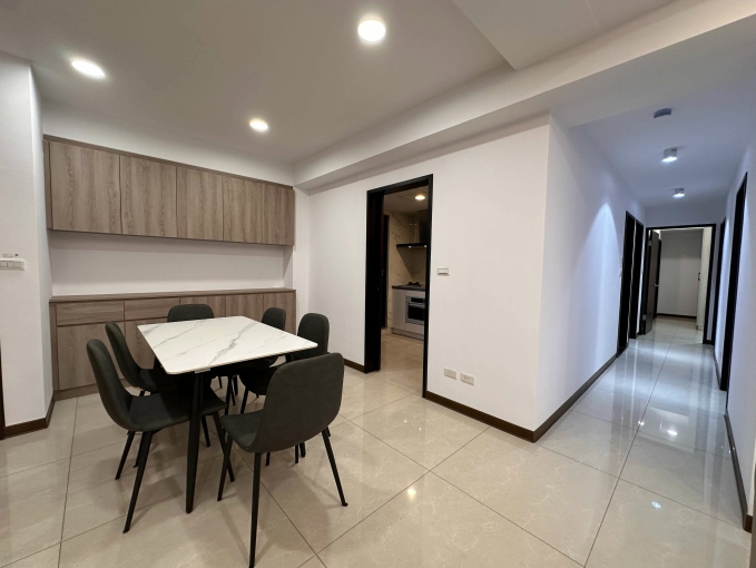 黃金地段🏠新光三越.誠品.全新落成.中山(第3張)