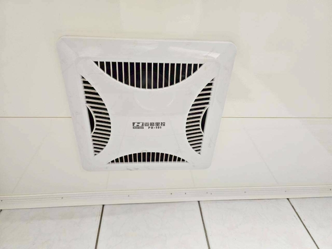 房東自租向上市場旁具陽台套房（第12張）