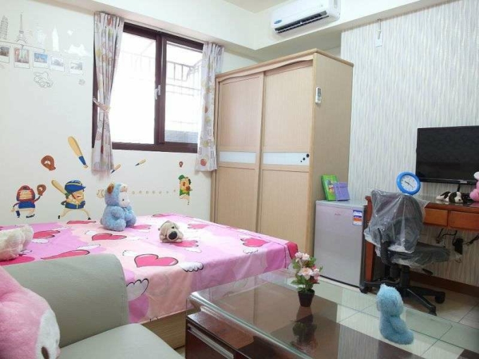 綠園道❤️CP高❤️一卡皮箱入住(第1張)