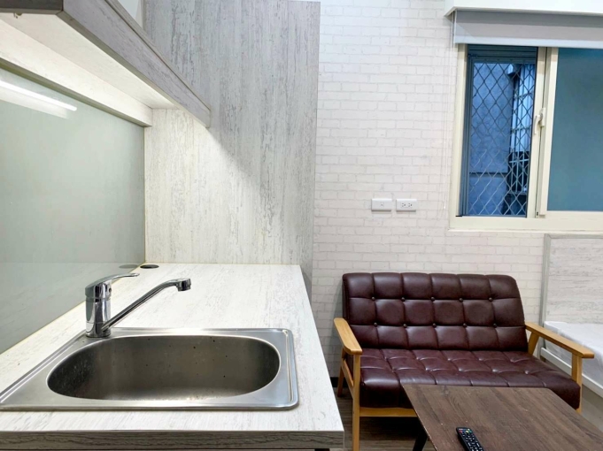 即將釋出.板橋區.捷運江子翠站.舒適設計感套房A03(第5張)