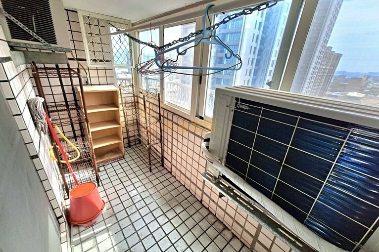 兆基社會住宅🏡⭐西屯大4房有車位⭐可租補(第15張)