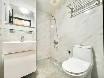 ✨超絕採光💎變頻冷氣🦋陽台獨洗曬💕電梯💍氣密窗（第12張）