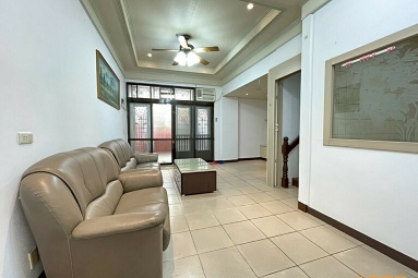 兆基社會住宅🏠A20站溫馨透天三房雙車/可租補（第1張）