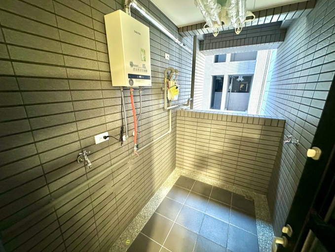 廷選好屋✨走路捷運站💕全新交屋三房二衛✨雙平面車位💕可寵可貓可狗（第13張）