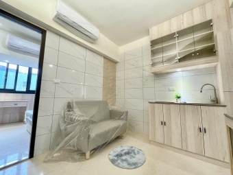 陽台獨洗🏘️租屋補助🏘️電梯🏘️子母車🏘️機車位🏘️室內機車位（第1張）