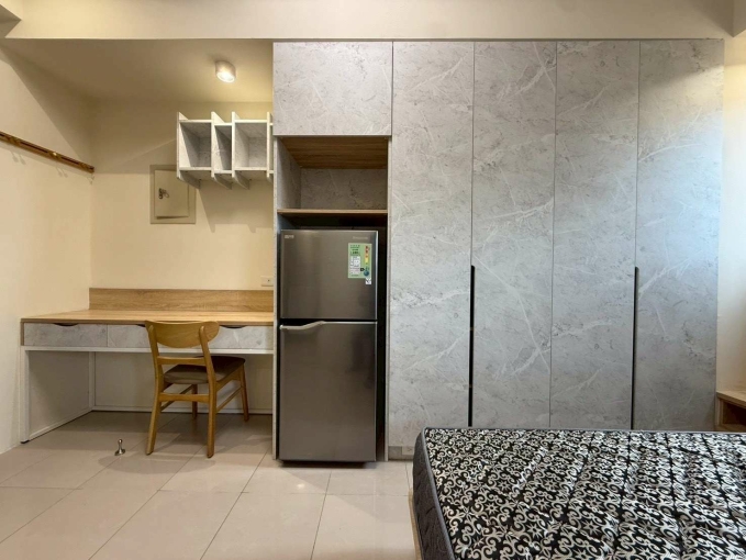 租補☆全新電梯套房☆機車位☆子母車（第3張）