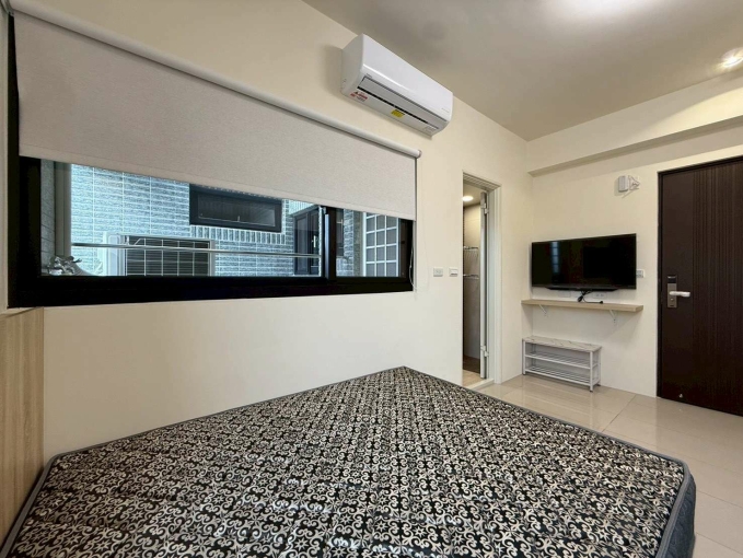 租補☆全新電梯套房☆機車位☆子母車（第4張）