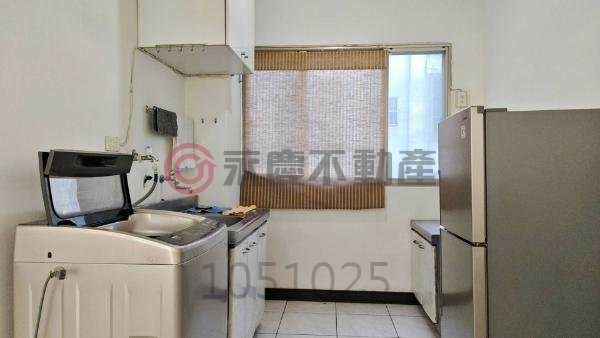 室內近12坪台水台電崇德新銳有管理室電梯一房一廳大套房~租屋最謹慎（第6張）