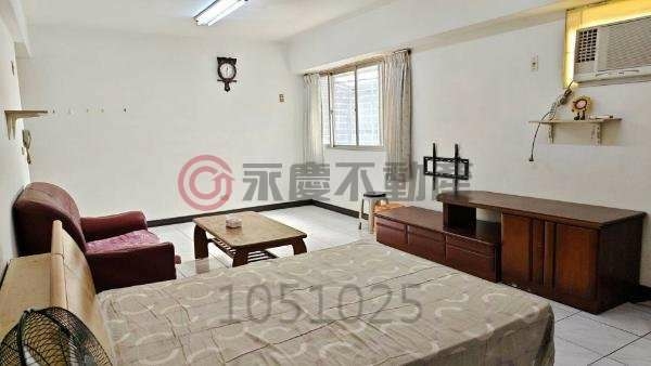 室內近12坪台水台電崇德新銳有管理室電梯一房一廳大套房~租屋最謹慎（第4張）