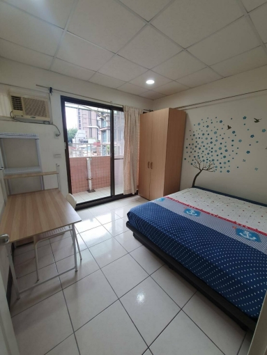 世新大學後門 電梯大雅房出租（擁有自己的陽台）（租補後只要7400）（第1張）