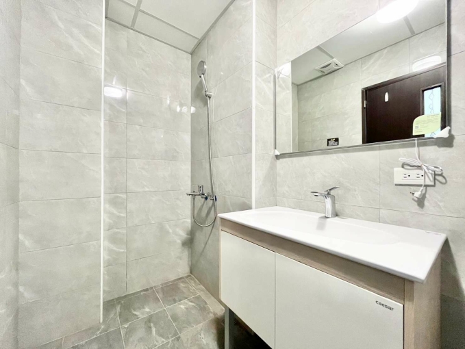 高鐵5分鐘🏅台水電🎀一層兩戶🔆陽台獨洗曬（第2張）