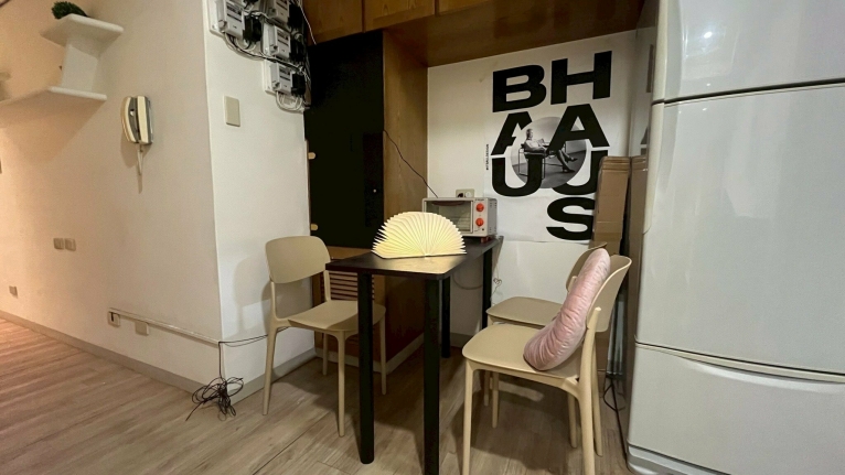 可租補!藍線信義區市府站走6分鐘有窗雅房代收垃圾(第9張)