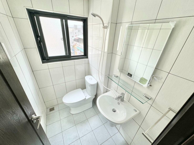 茶香悠然綻放✨陽台獨洗✨可租補💕近興大 忠孝夜市⚡宇你相見（第5張）