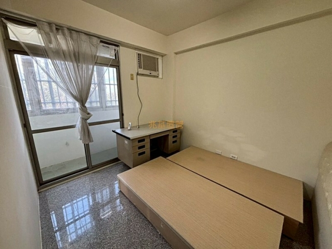 兆基社會住宅🏠清水透天大四房家具齊全🏠雙租補（第3張）