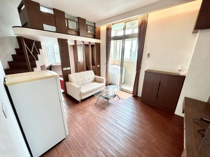 🧡請加賴🧡電梯美屋🧡台水台電🧡螅有樓中樓🧡陽台獨洗🧡代收包裹🧡秒殺物件🧡（第1張）