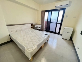 🔥東區最秒殺🔥可以租補🔥電梯陽台獨曬🔥近台中車站 - Image 8