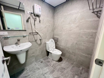 🔥東區最秒殺🔥可以租補🔥電梯陽台獨曬🔥近台中車站 - Image 14