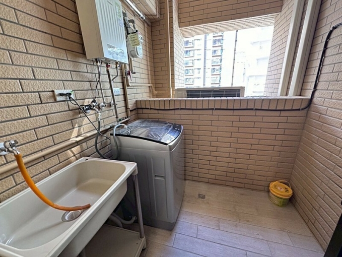 租屋找77✿南崁好市多旁!全新交屋三房車,景觀佳!（第15張）