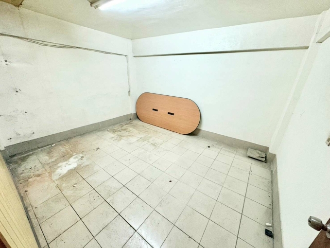 🧡請加賴🧡B1+1F🧡黃金店面🧡汽機車方便🧡可營登🧡秒殺店面🧡（第13張）