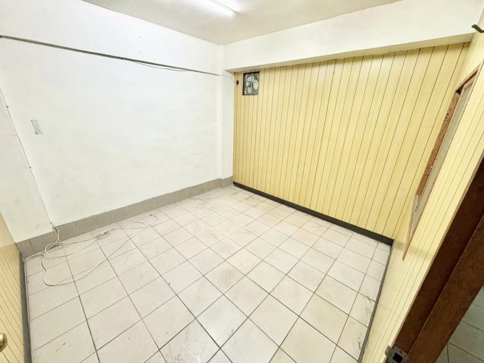 🧡請加賴🧡B1+1F🧡黃金店面🧡汽機車方便🧡可營登🧡秒殺店面🧡（第11張）