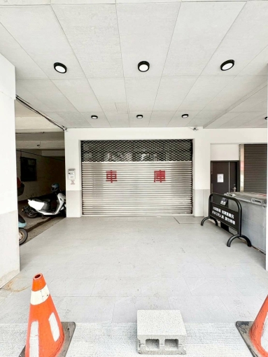 🧡請加賴🧡B1+1F🧡黃金店面🧡汽機車方便🧡可營登🧡秒殺店面🧡（第15張）