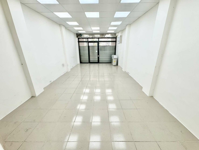 🧡請加賴🧡B1+1F🧡黃金店面🧡汽機車方便🧡可營登🧡秒殺店面🧡（第1張）