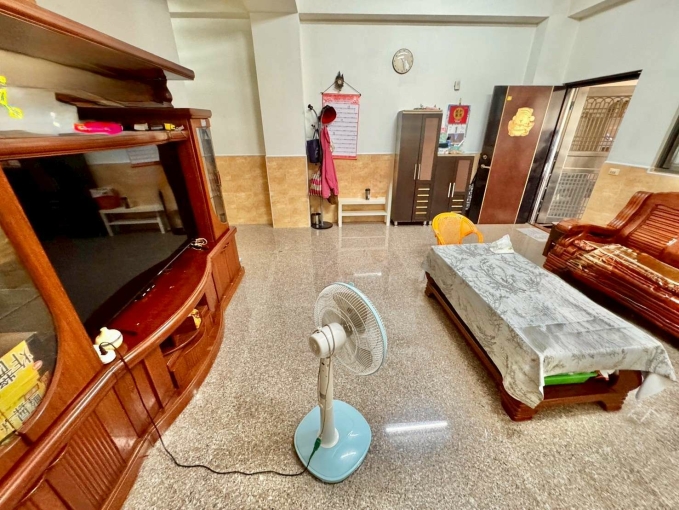 水湳市場❤️南來北往💕機能好✨住辦兩相宜(第6張)