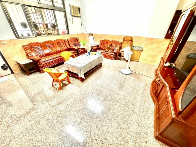 水湳市場❤️南來北往💕機能好✨住辦兩相宜(第4張)