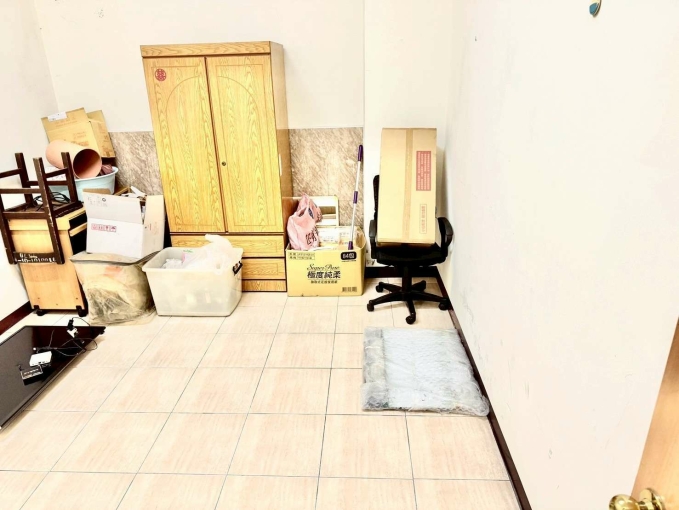 水湳市場❤️南來北往💕機能好✨住辦兩相宜(第8張)