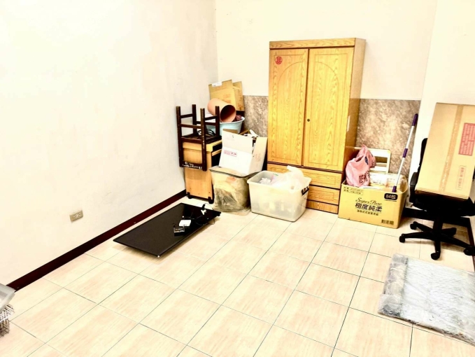 水湳市場❤️南來北往💕機能好✨住辦兩相宜(第10張)