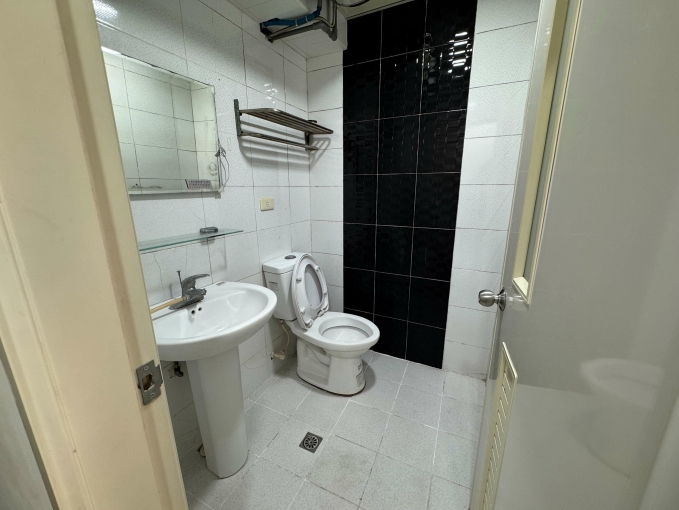 💎【首月半價】管理代收/獨立陽台洗曬/寵物友善（限貓）💎（第4張）