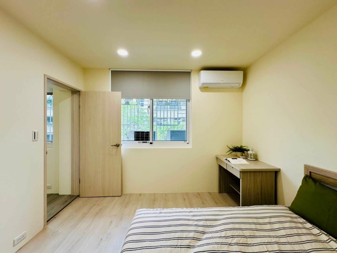 松山區.南京三民站走路四分鐘.低樓層.共生宅.明亮採光溫馨雅房（第6張）