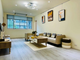 松山區.南京三民站走路四分鐘.低樓層.共生宅.明亮採光溫馨雅房（第1張）