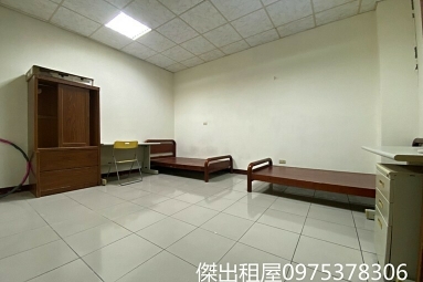 傑出租屋/大竹路大坪數陽台套房（第2張）