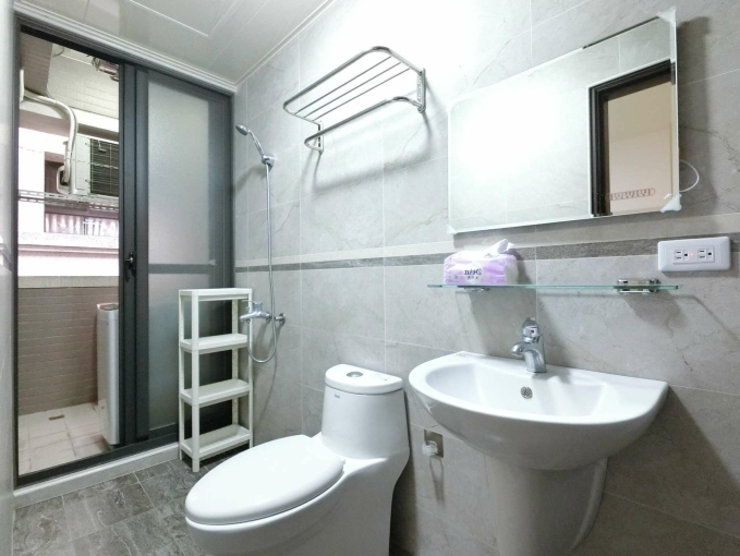 🧡請加賴🧡新蓋電梯🧡租屋補助🧡陽台獨洗🧡秒殺物件🧡（第10張）