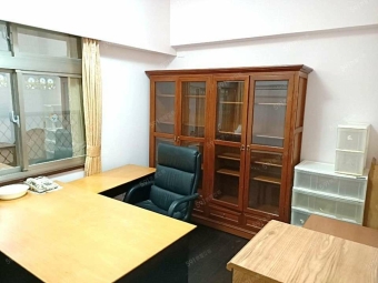 @@信義市政府商圈旁*溫馨質感裝潢美居（第4張）