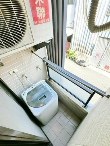 租補西區超值電梯套房*陽台獨洗曬*飲水機*子母車*騎樓可停機車~ - Image 10