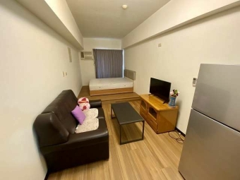 💙已出租💙💞大象租屋💞摩登新貴大樓.SOGO飯店式管理大套房.有廚房.陽台（第2張）