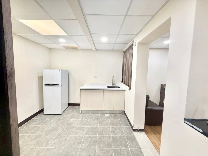 🔥西屯一房一廳🔥獨洗流理台🔥子母車機車位🔥近何厝國小（第2張）