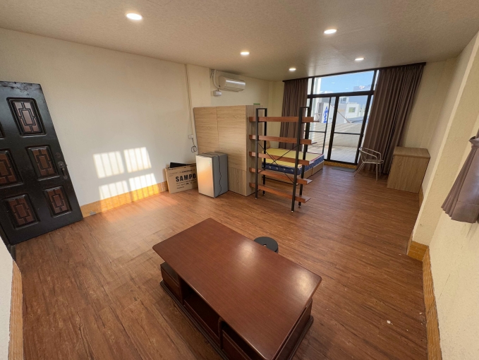 🏡豐原市區,類一房一廳🏡陽台獨洗/大套房/可租補/雙租補/近豐原高商/瑞穗國小/衛生所旁/第一市場 - Image 1