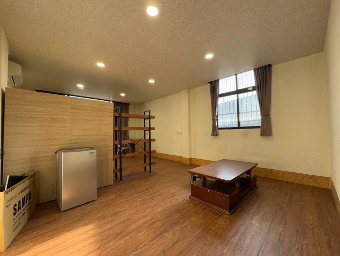 🏡豐原市區,類一房一廳🏡陽台獨洗/大套房/可租補/雙租補/近豐原高商/瑞穗國小/衛生所旁/第一市場 - Image 2
