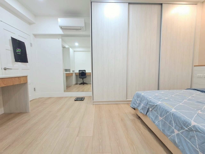 全新完工@正一房一廚一衛@大金變頻冷氣☆電動沙發～（第11張）