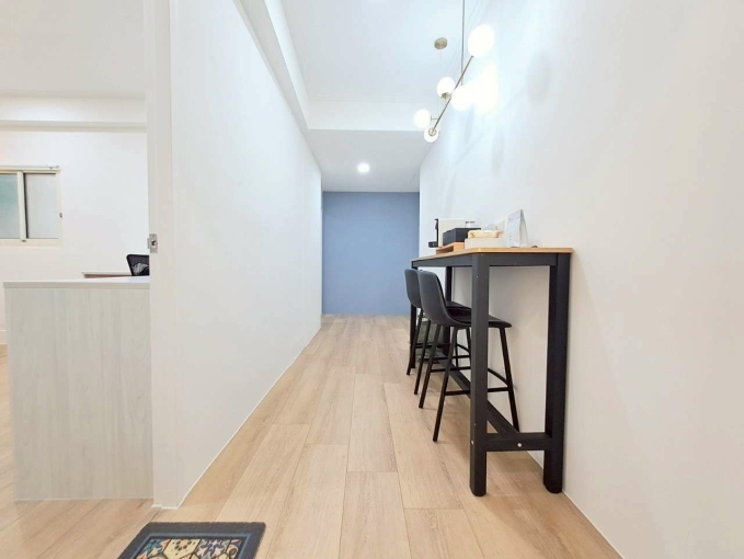 全新完工@正一房一廚一衛@大金變頻冷氣☆電動沙發～（第8張）