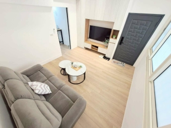 全新完工@正一房一廚一衛@大金變頻冷氣☆電動沙發～（第6張）