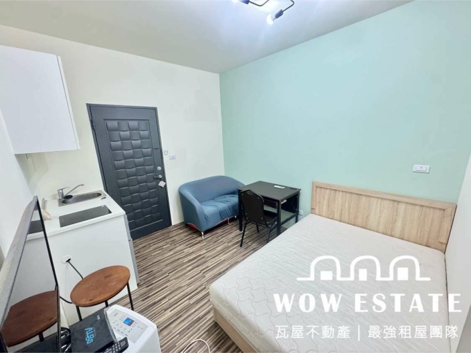 陽台獨洗🍀可租屋補助🍀流理台🍀電磁爐🍀可戶籍🍀室內機車位🍀子母車🍀管理員（第4張）